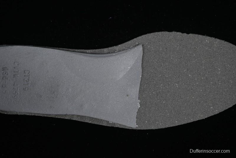 Clot x Fragment Design x Converse Custom Triple Collaboration Low-Top Sneakers with Distressed Black Silk and Brier Pattern - A10925C