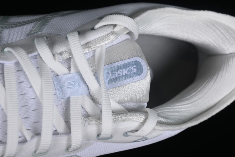 Asics Gel-Kayano 31 Running Shoes with GEL Cushioning and FLYTEFOAM BLAST Technology - 1012B794-101