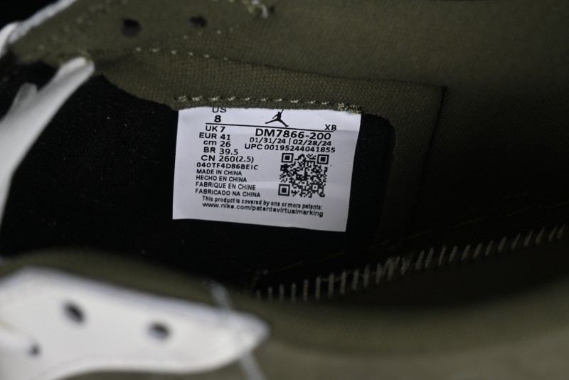 Nike Travis Scott x Air Jordan 1 Low OG Retro Sneakers DM7866-200