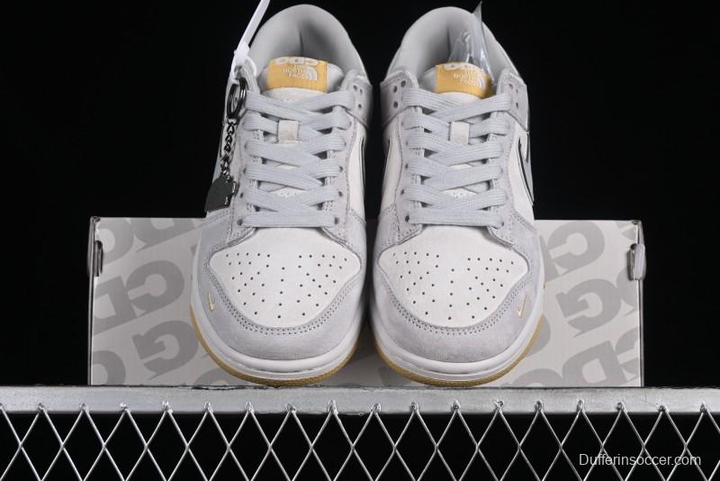 Nike Dunk Low The North Face CDG Collaboration - Gold SB Low Top Skate Shoes - DQ1098-337