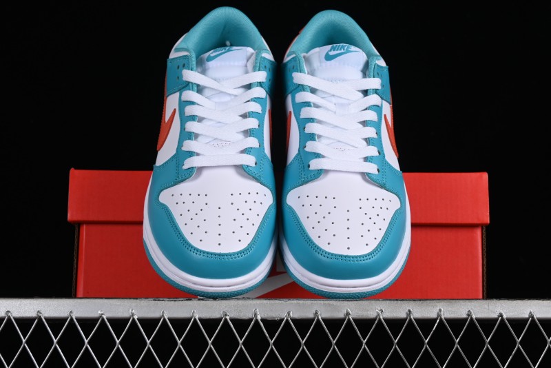 Nike SB Dunk Low Casual Skate Shoes in White Green Orange - DV0833-102