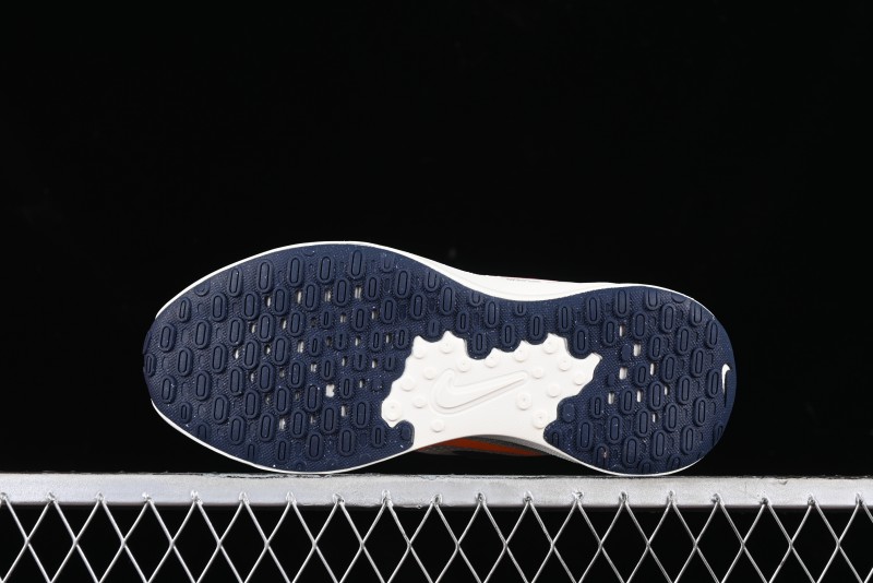 Nike Revolution 7 Wide Low-Top Running Shoes with Breathable Mesh and Durable Cushioning - FB2207-009