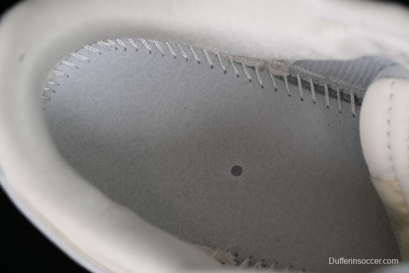 Stussy x Nike SB Dunk Low Retro Premium Sneakers in Off-White Light Grey Swoosh - DQ1098-377