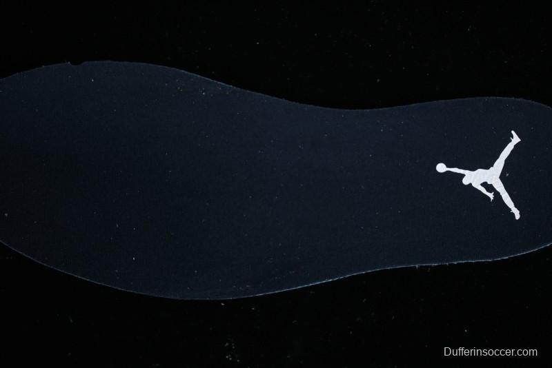 Nike Air Jordan Legacy 312 Low Sneakers with Velcro Strap and Triple Sole Design - HM3709-141