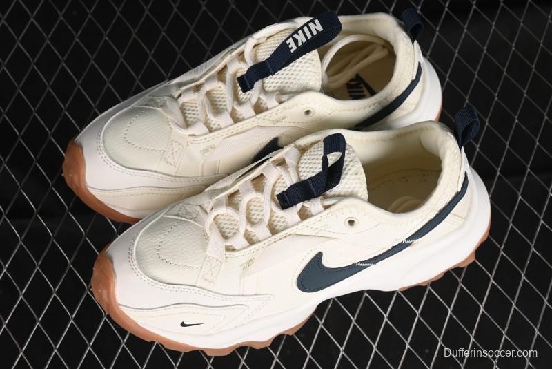 Nike TC 7900 Retro Chunky Dad Shoes with Reflective Swoosh and Cushioned Sole - DD9682-103