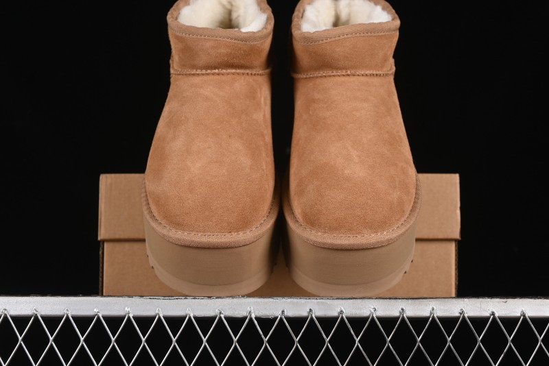 UGG Dakota 8CM Classic Wool Snow Boots with TREADLITE Outsole - 1135092-05