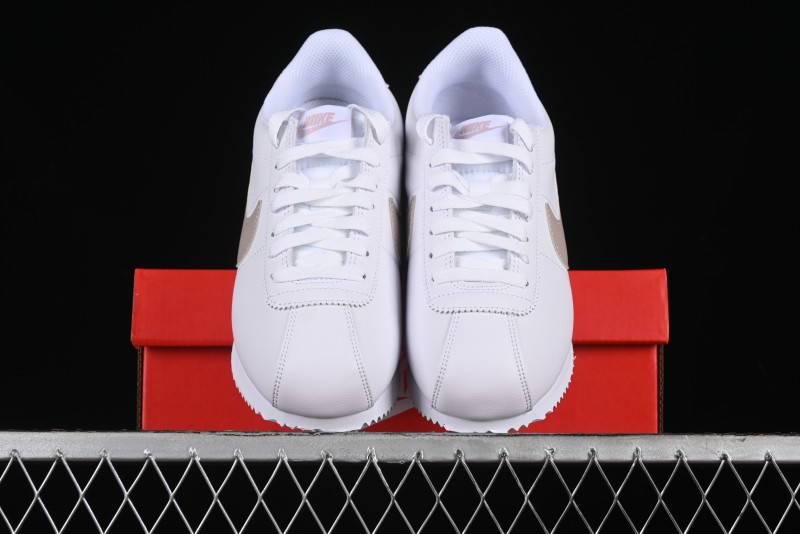 Nike Classic Cortez Leather Retro Running Shoes - DN1791-105