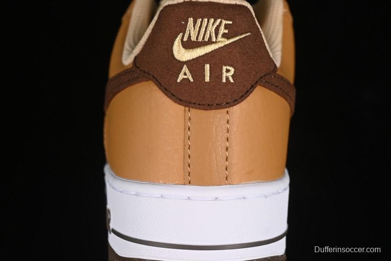 Nike Air Force 1 '07 Low Casual Sneakers with Full-Length Air Cushion - HQ3905-200