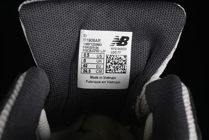 New Balance 1906 Series Retro Dad Style Casual Running Shoes - M1906AR