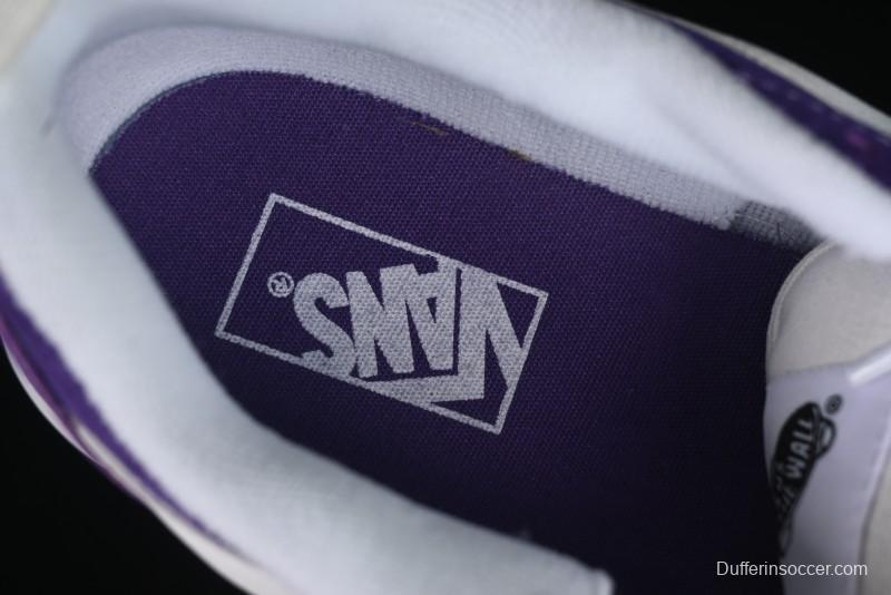 Vans Classics Knu Skool Full-Grain Leather Retro Sneakers with Chunky Silhouette - VN000CS0DRV