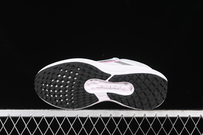 Nike Zoom Winflo 11 Moon Mesh Breathable Cushioned Running Shoes - FJ9510-300