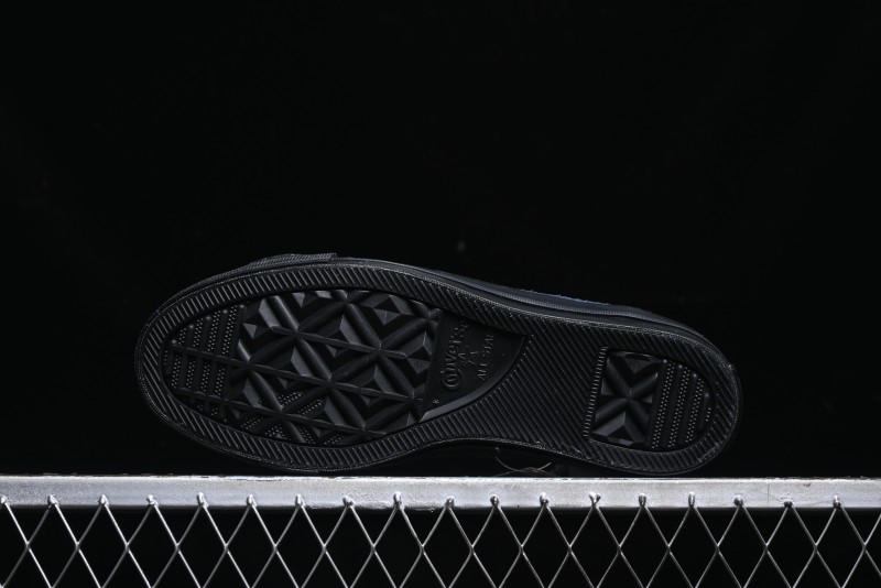 Converse Cons One Star Gore-Tex Low Top Casual Sneakers in Collaboration with Irak - A13646C