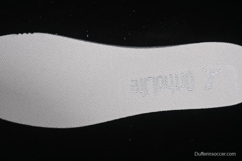 Puma Speedcat Lifestyle Low-Top Sneakers for Racing Enthusiasts - 403902-01