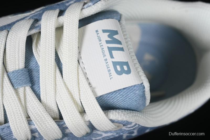 New York Yankees Chunky Liner Mid Denim Monogram Sandals with Thick Sole - 3ASXS015N50BLS