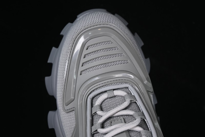 Prada Cloudbust Air Thunder Lifestyle Low-Top Sneakers with Anti-Slip and Wear-Resistant Design - 2EG293