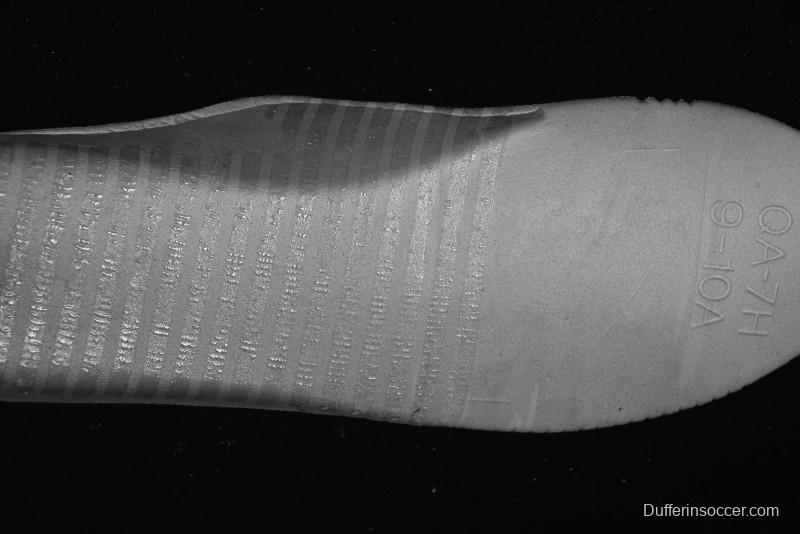 Nike Air Force 1 '07 Low Casual Sneakers with Full-Length Air Cushion - IB6388-001