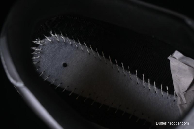 Nike Classic Cortez Leather Retro Running Shoes - HQ3490-099