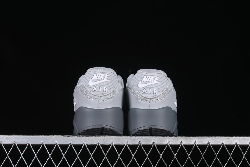 Nike Air Max 90 Retro Running Shoes with Full-Length Air Cushion - FJ4218-002