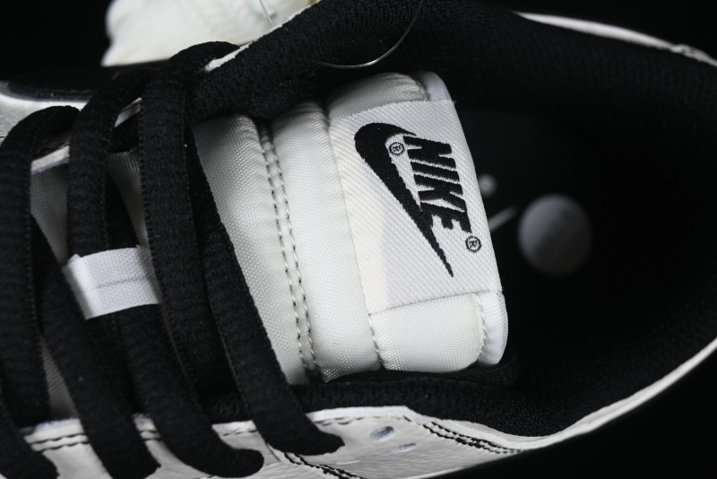 Nike SB Dunk Low x Undefeated Anniversary High-End Custom Low-Top Casual Skate Shoes - UN1697-666
