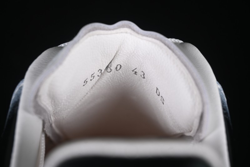 Alexander McQueen Oversized Sneakers with Gradient Black Detailing - D.E5