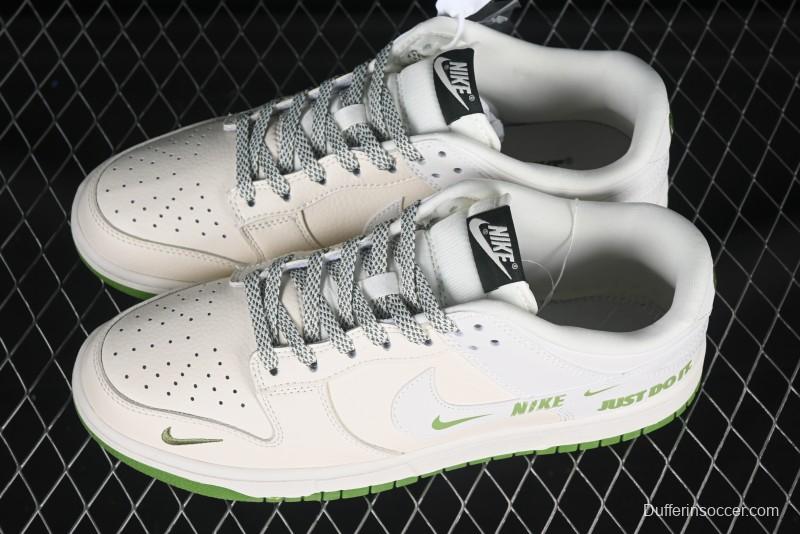 Nike Dunk Low "Just Do It" - Green/White Edition