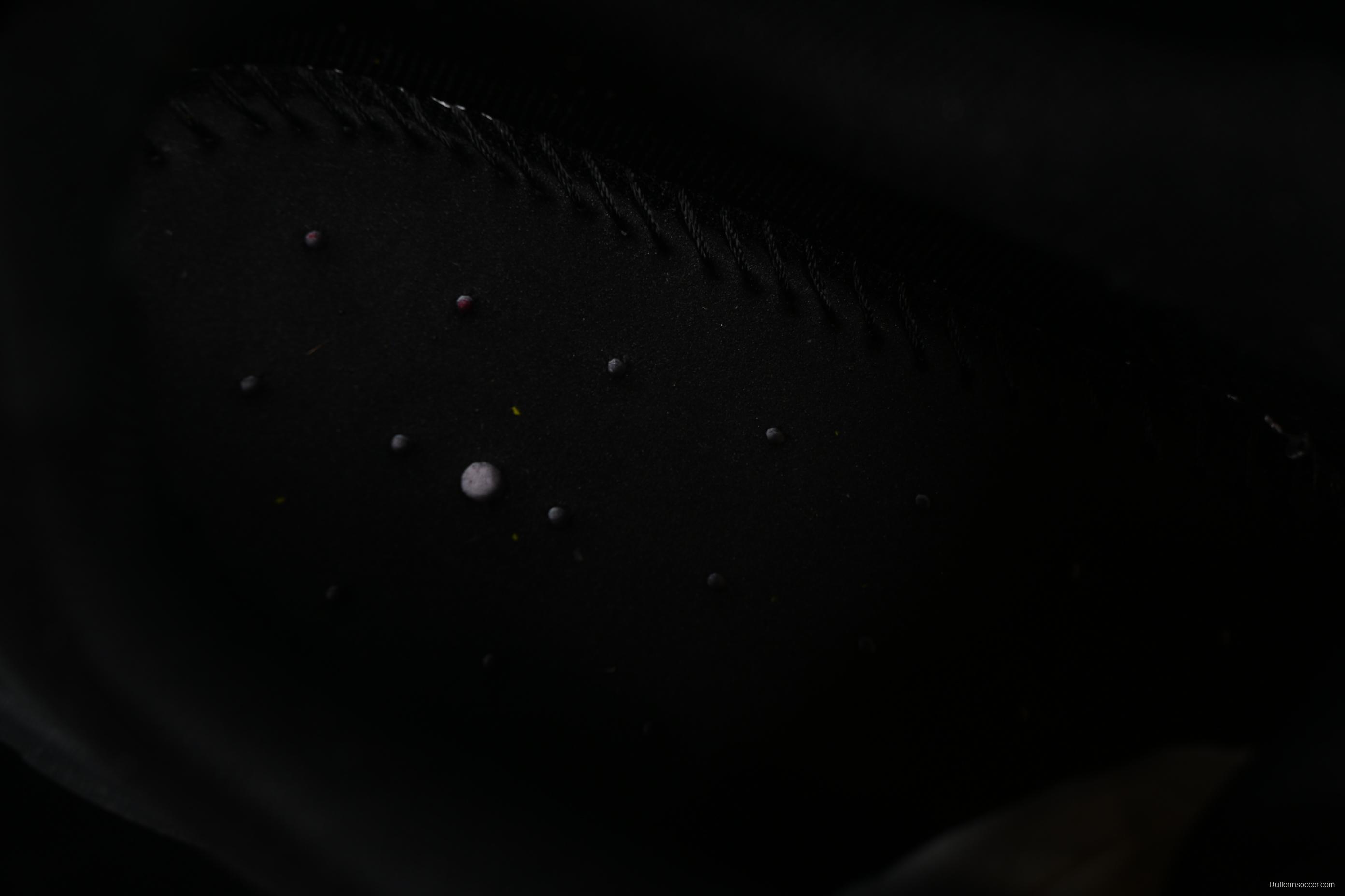 KEEN Men's Jasper II Waterproof Sneaker - All-Black Minimalist Design