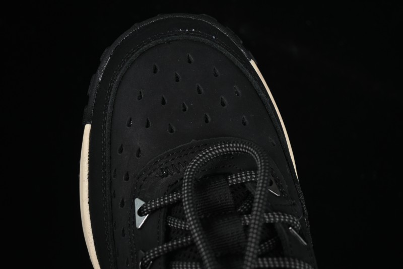 Timberland Solar Wave Low Hiking Sneakers - Black/Off-White