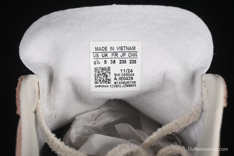 Adidas Originals Gazelle Bold JR4244 Collaboration Low-Top Platform Sneakers with Slip-Resistant Durable Sole