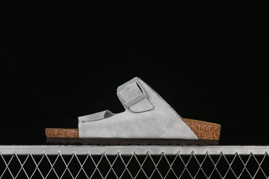 Birkenstock Sandals with Soft Suede Leather and Lambswool Insole - G.D4