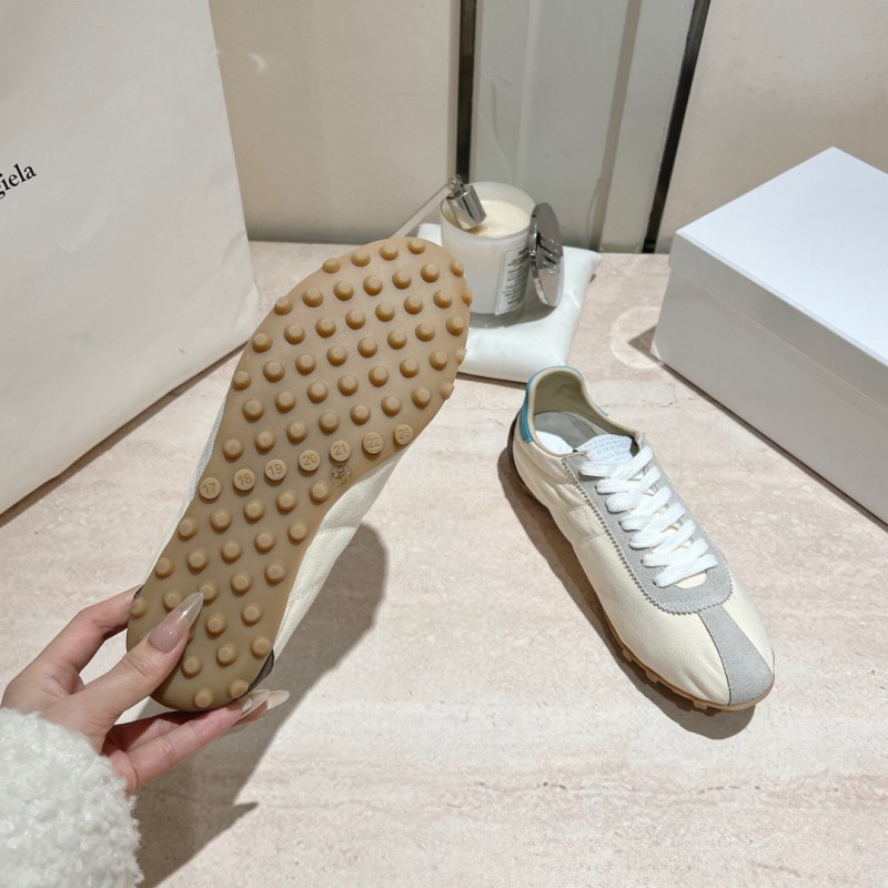 2025 Unisex MM6 Maison Margiela White Grey Nylon Suede Sneakers Distressed KFY00290