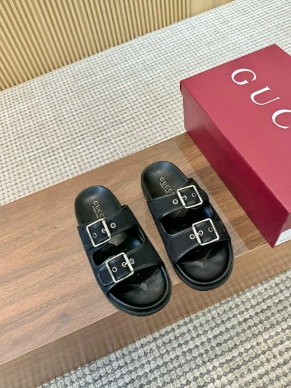 2025 Women Gucci Black Leather Slippers LY00240