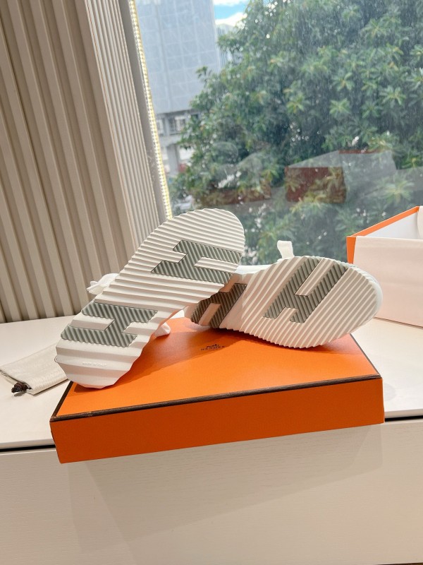 2024 Unisex Hermès Gray White Orange Calf Leather Suede Knit Sneakers MJ00290