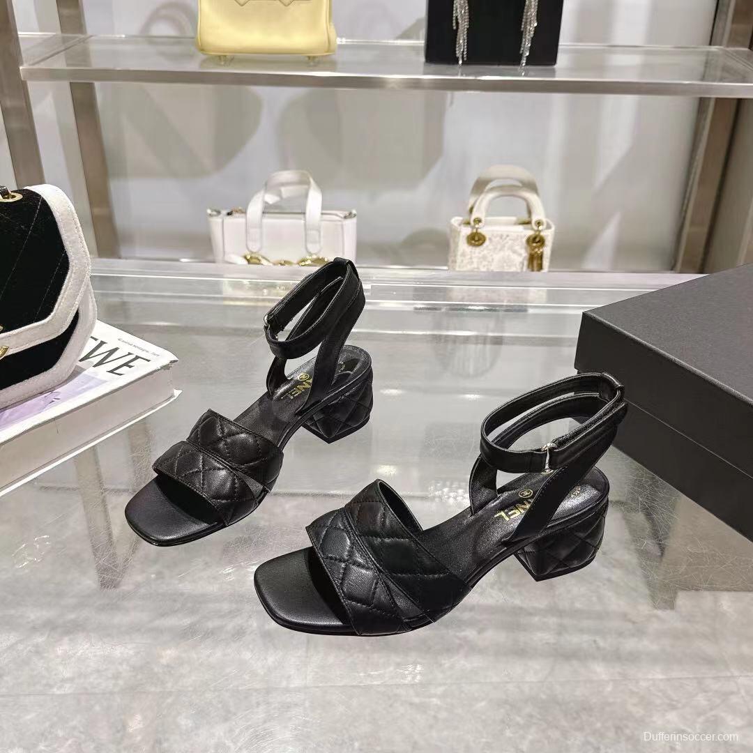 2025 Women Chanel Black Leather Sandals LY00280