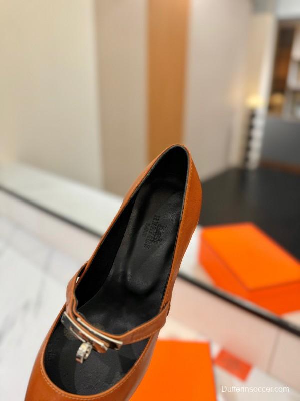 2025 Women Hermès Brown Leather Pumps KFY00330