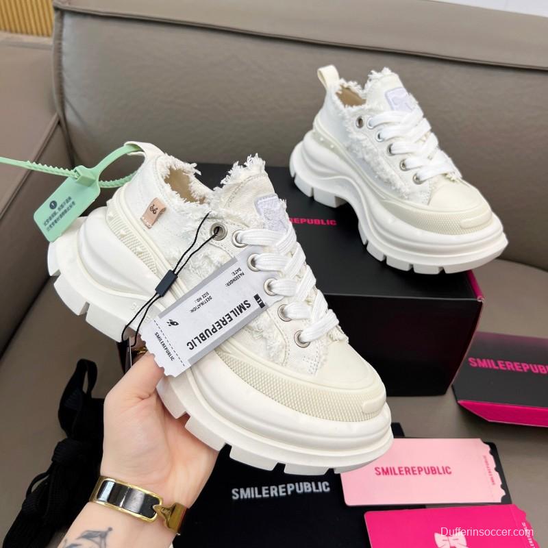 2025 Unisex Smile Republic White Canvas Thick Sole Casual Sneakers Frayed Edge LY00291