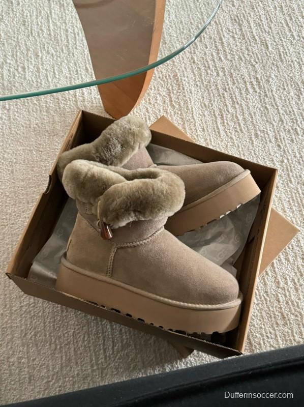 2024 Women UGG Beige Suede Shearling Ankle Boots MJ00170