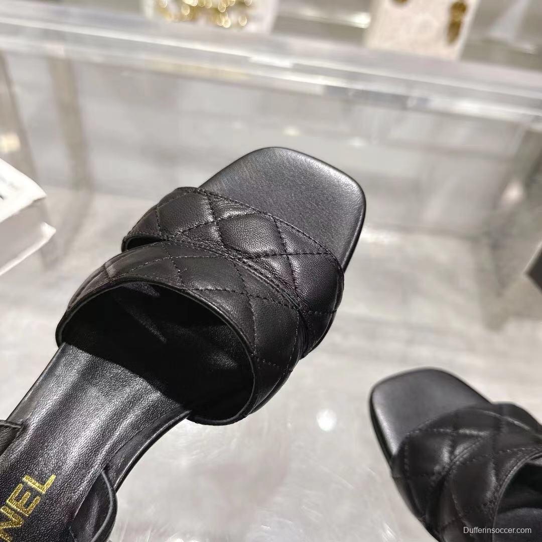 2025 Women Chanel Black Leather Sandals LY00280