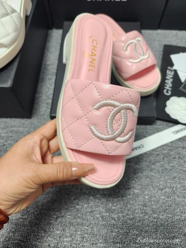 2025 Women Chanel Pink Leather Slippers