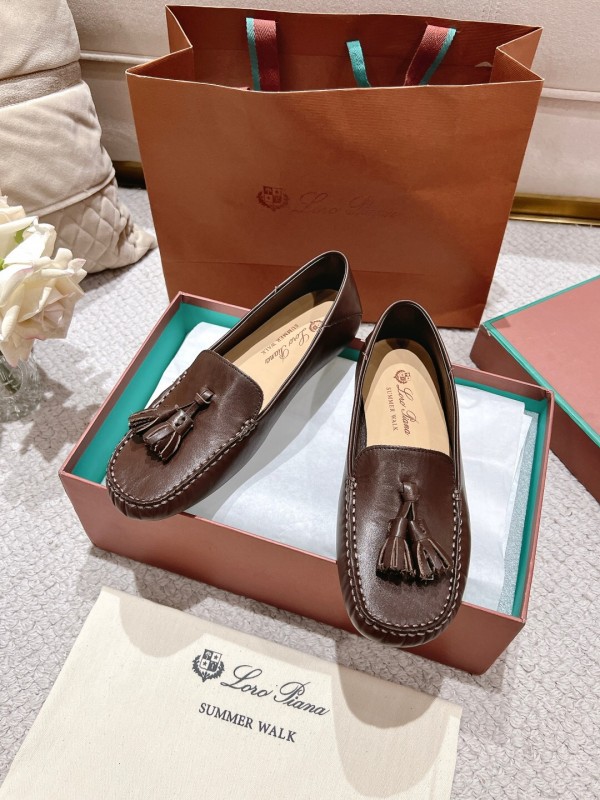 2025 Women LP Brown Leather Loafer Tassel LY00291