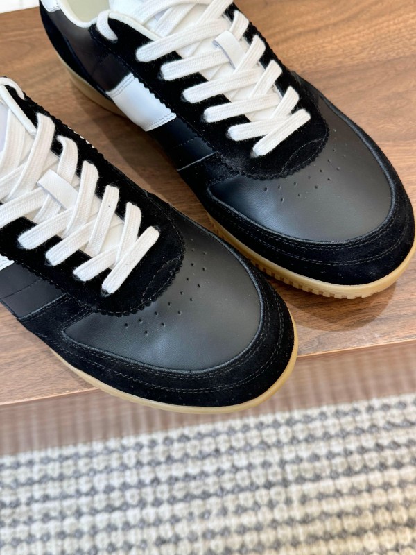 2025 Unisex TOM FORD Black White Leather Suede Sneakers Classic Contrasting LY00360