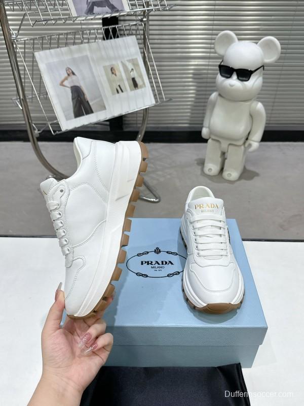 2025 Women Prada White Cow Leather Lambskin Sneakers KFY00310