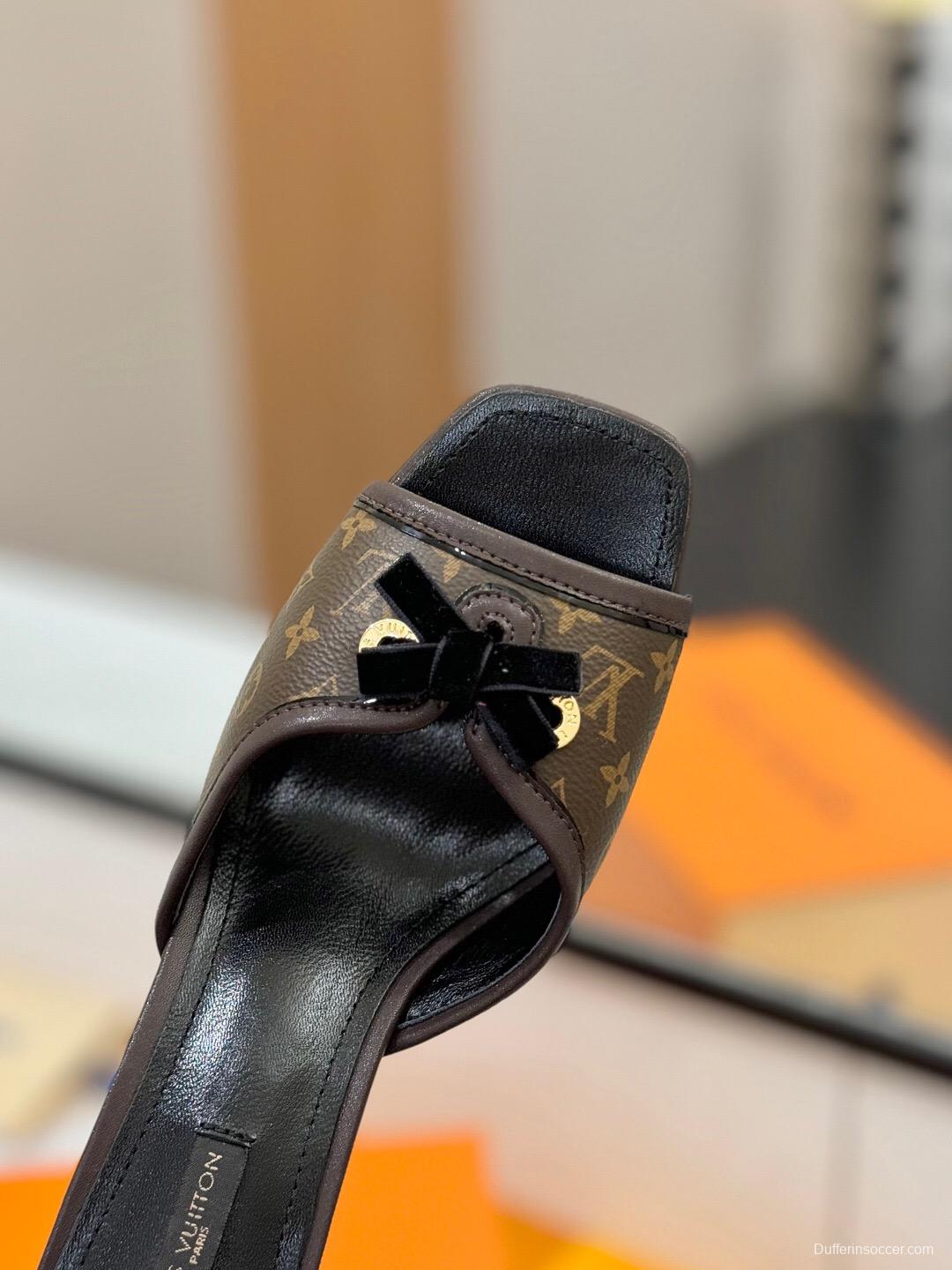 2025 Women Louis Vuitton Brown Monogram Leather Sandals KFY00310