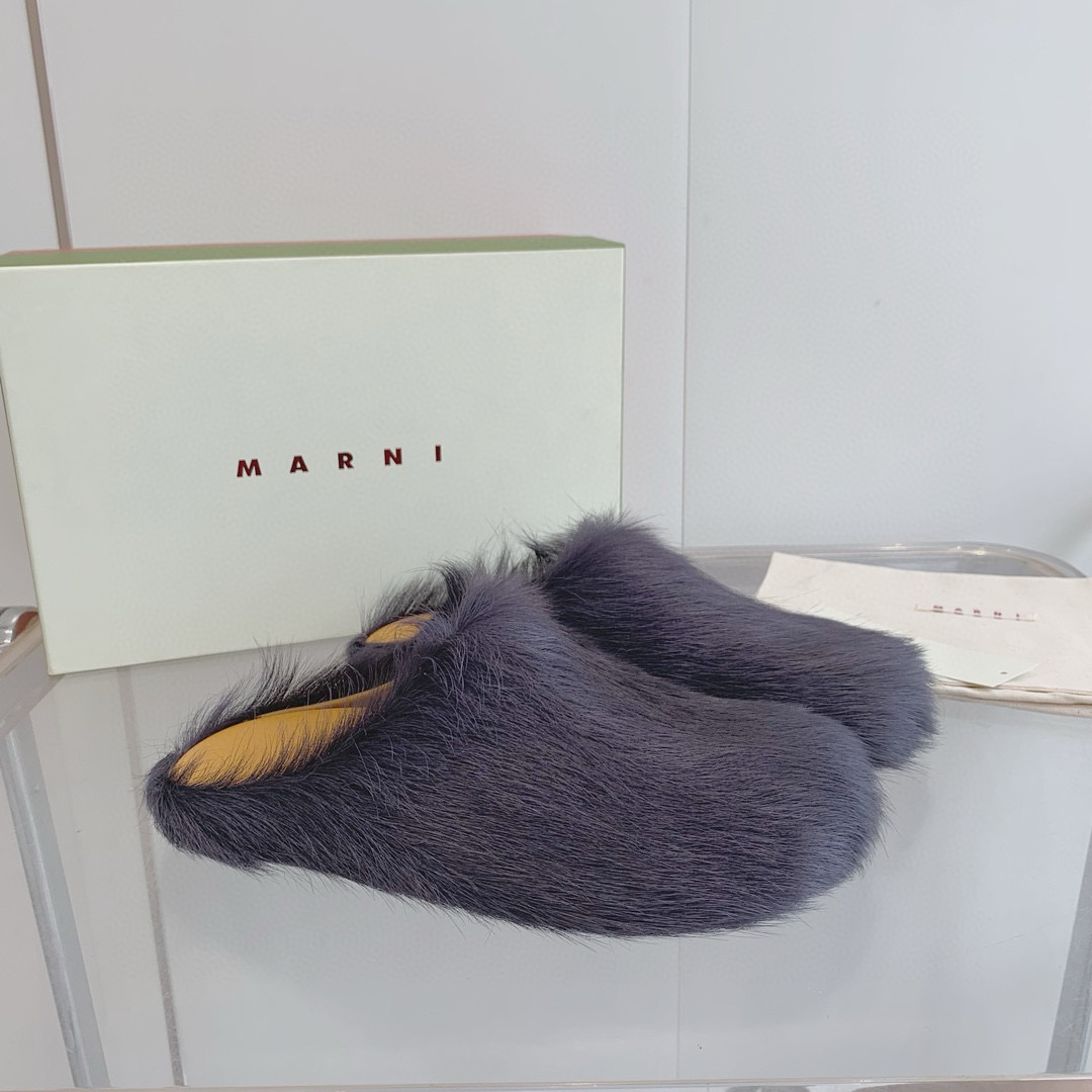 2024 Women Marni Gray Pony Hair Mules MJ00320