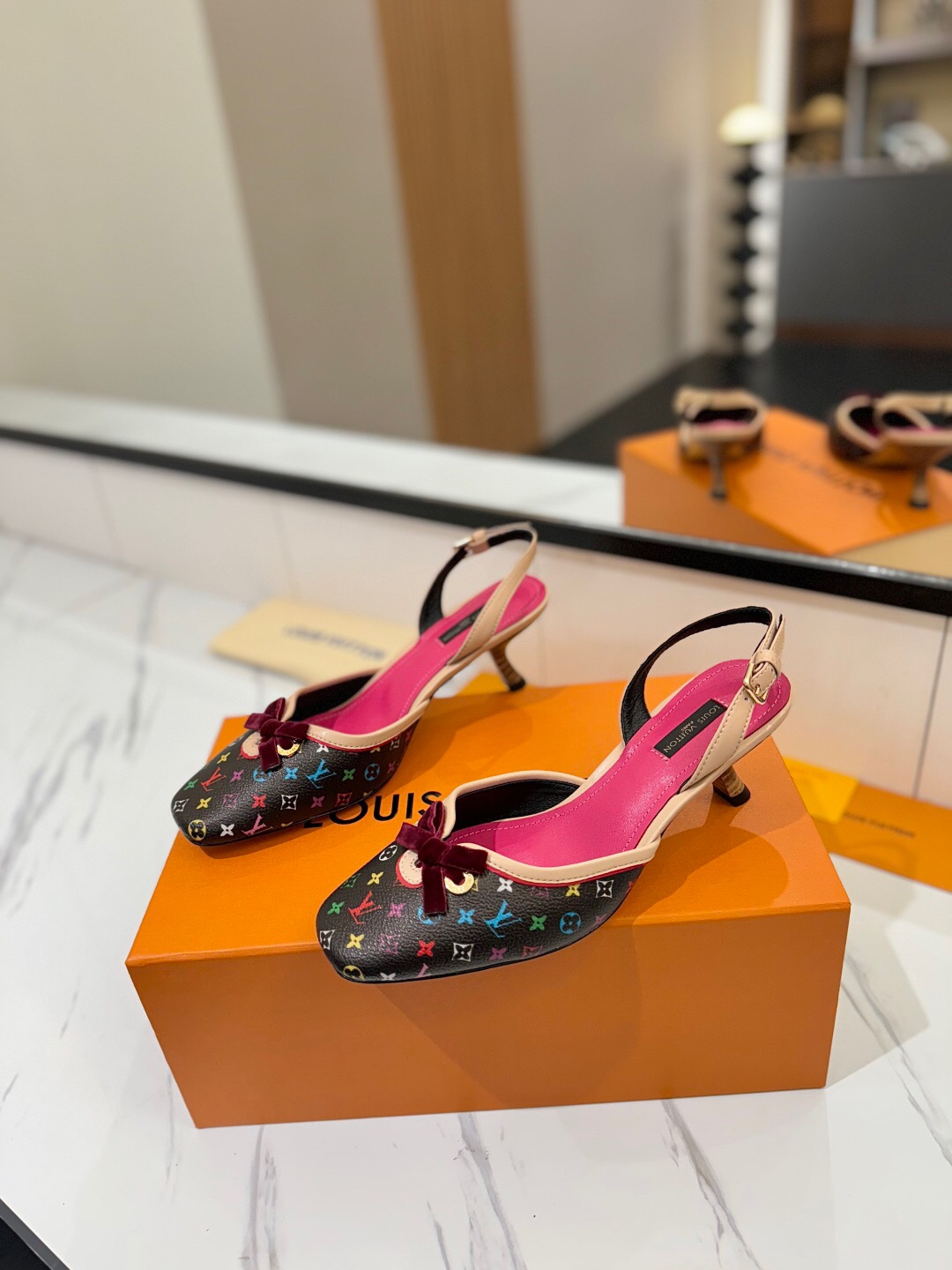 2025 Women Louis Vuitton Multicolor Black Leather Slingback Kitten Heel KFY00310