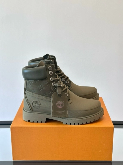 2024 Men Louis Vuitton Brown Rubber Leather Combat Boots MJ00390