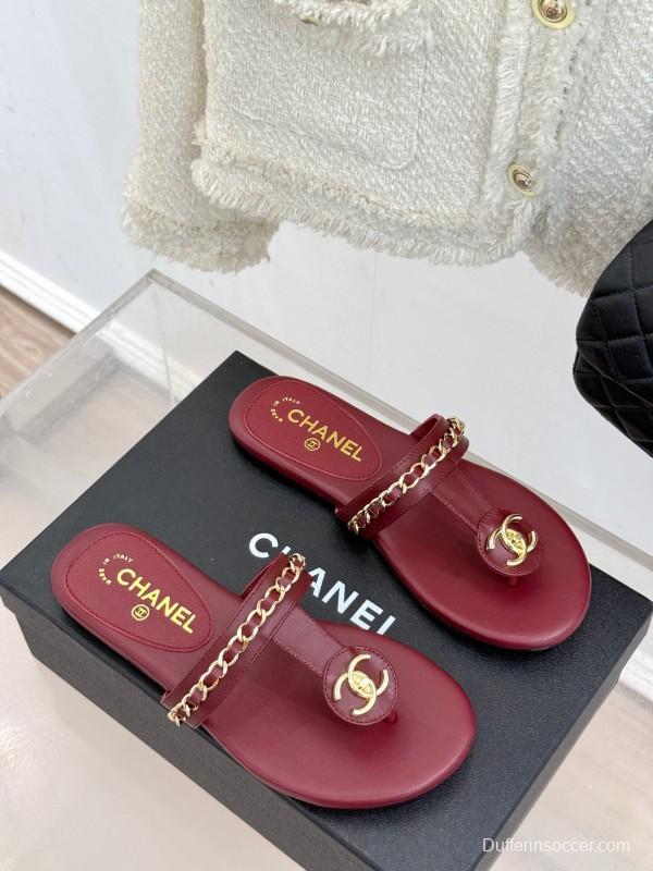 2025 Women Chanel Red Lambskin Chain Sandals KFY00250
