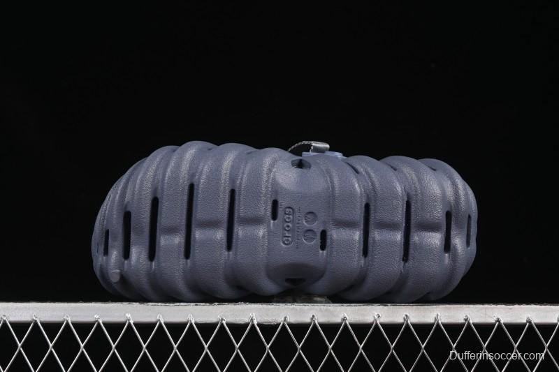 Crocs Bobs Flat Heel Closed Toe Slip-On Beach Clog Sandals - B.D4