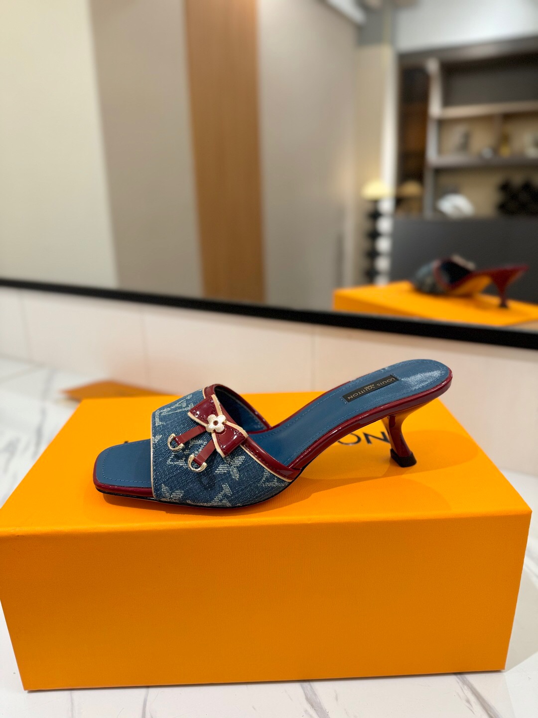 2025 Women Louis Vuitton Blue Denim Leather Mules