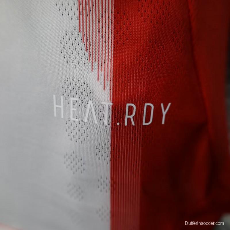 Player Version 25/26 Bayern Munich Home Jersey