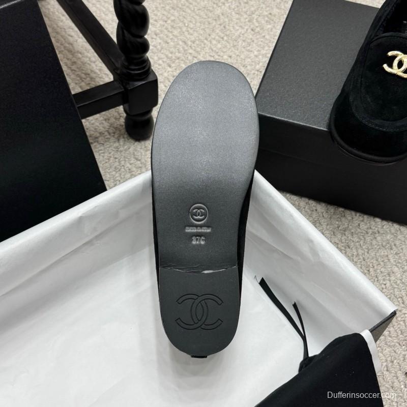 Chanel 2025/SS Teddy Fur Loafers with Double C Logo - KFY00300